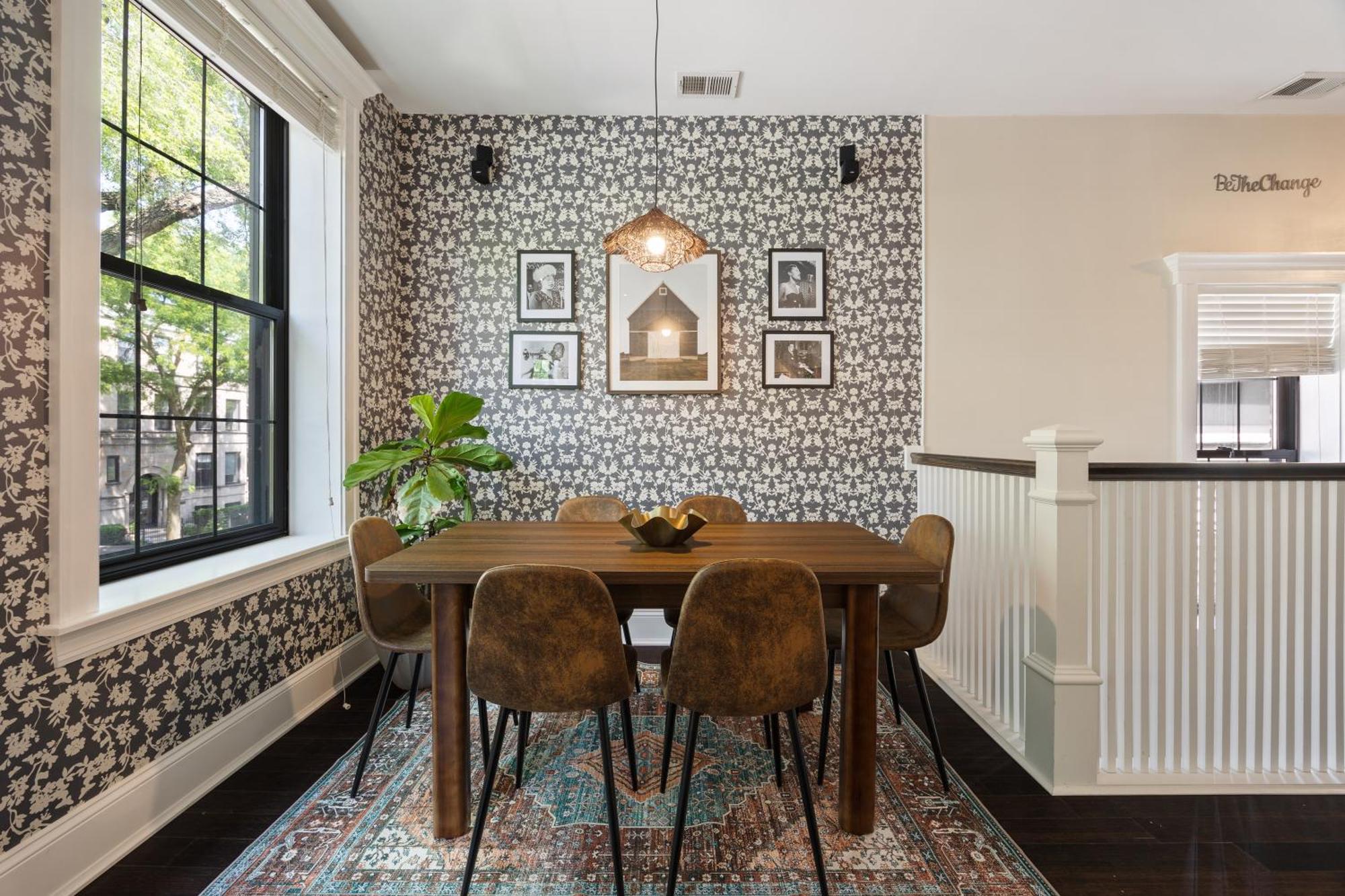 Wrigleyville Suites Чикаго Экстерьер фото