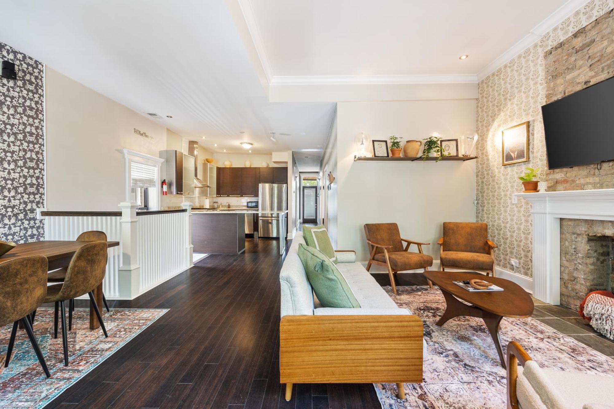 Wrigleyville Suites Чикаго Экстерьер фото